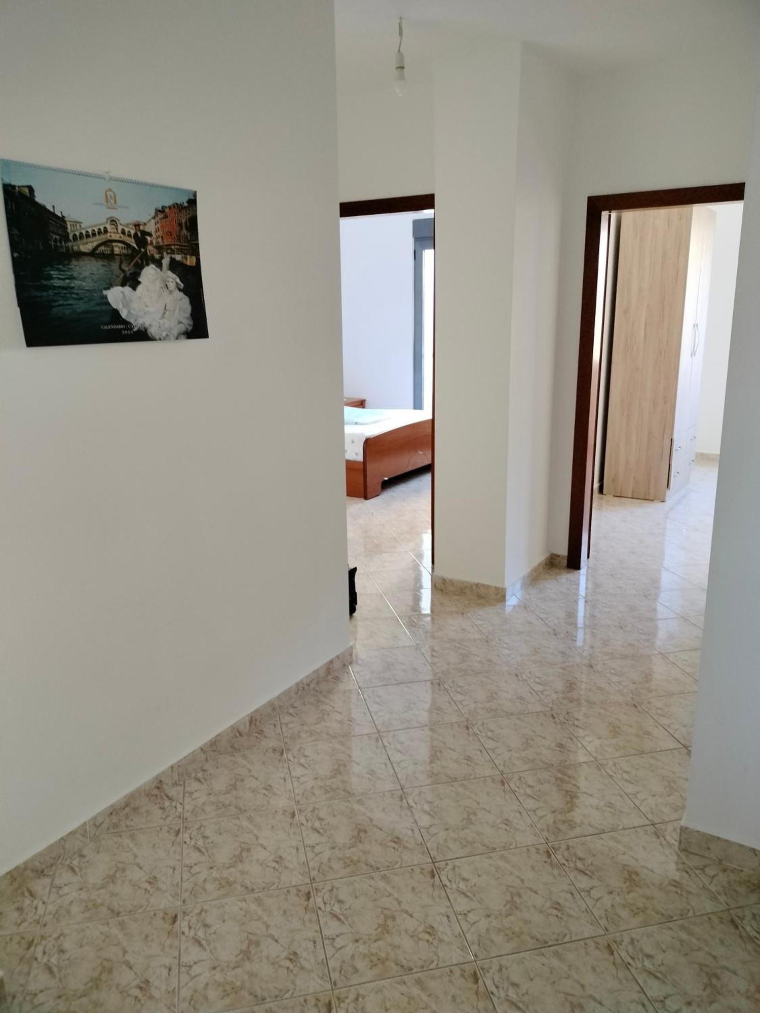 Appartamento Taurasi Red Saranda Esterno foto
