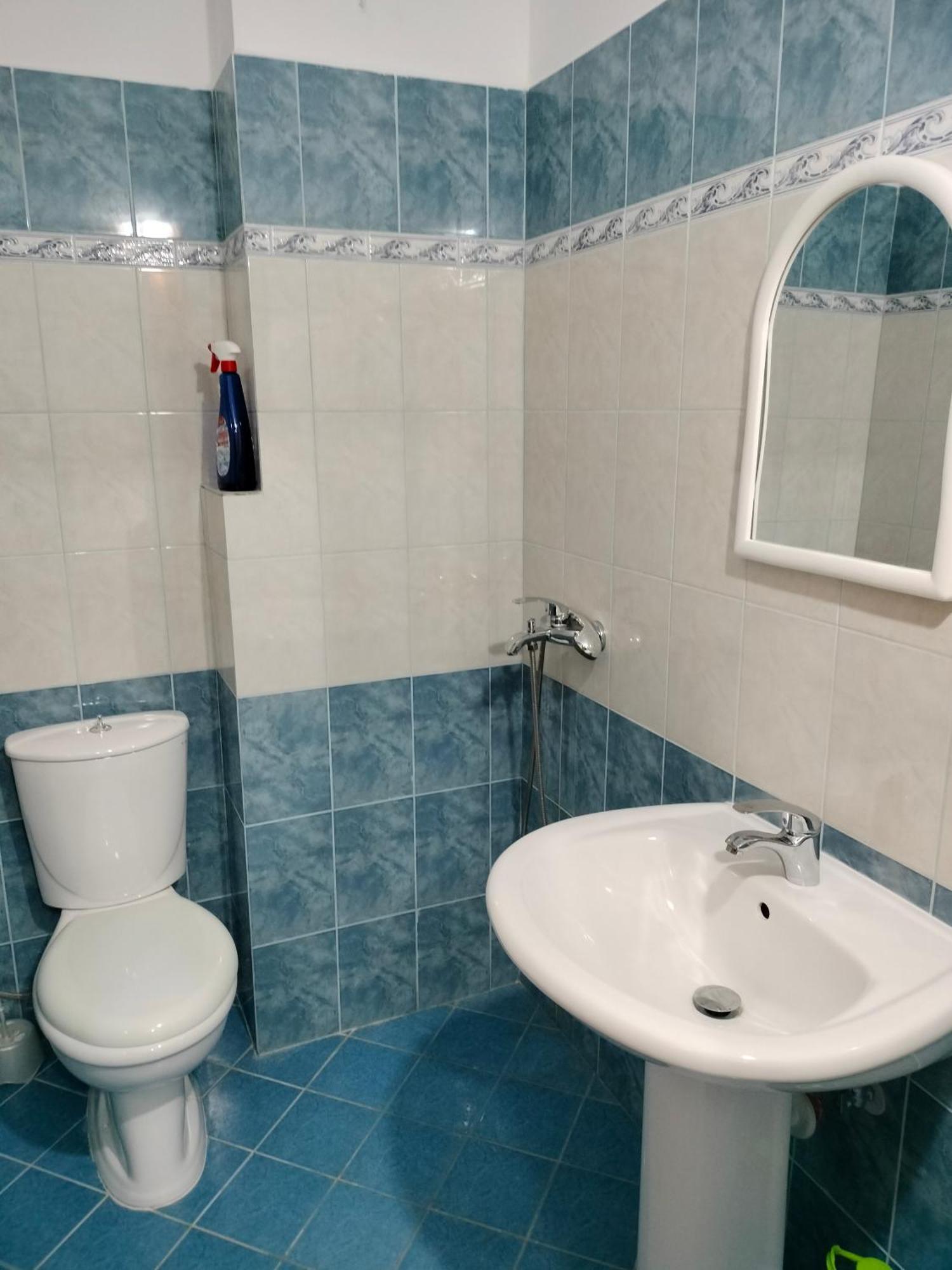 Appartamento Taurasi Red Saranda Esterno foto