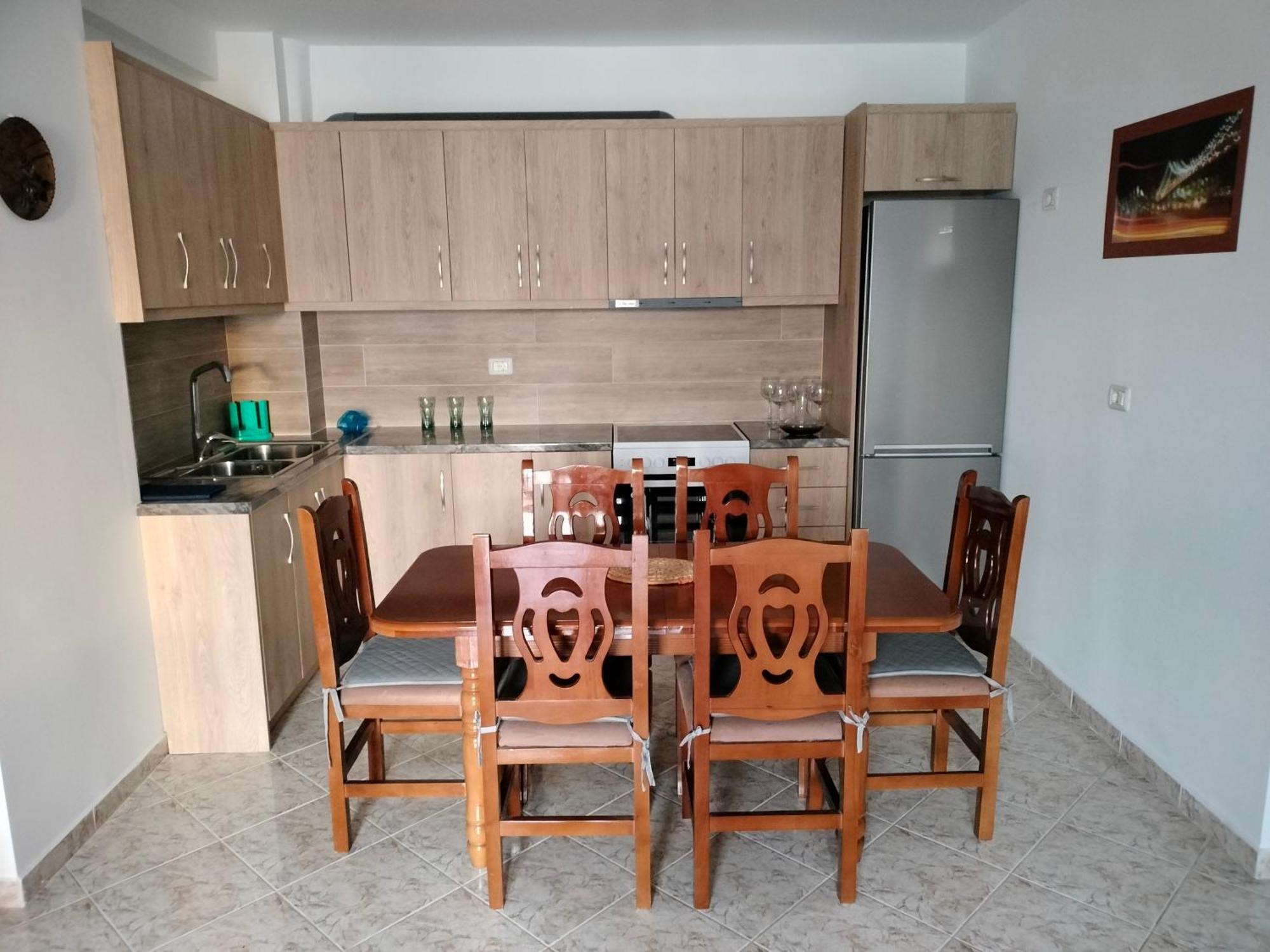 Appartamento Taurasi Red Saranda Esterno foto
