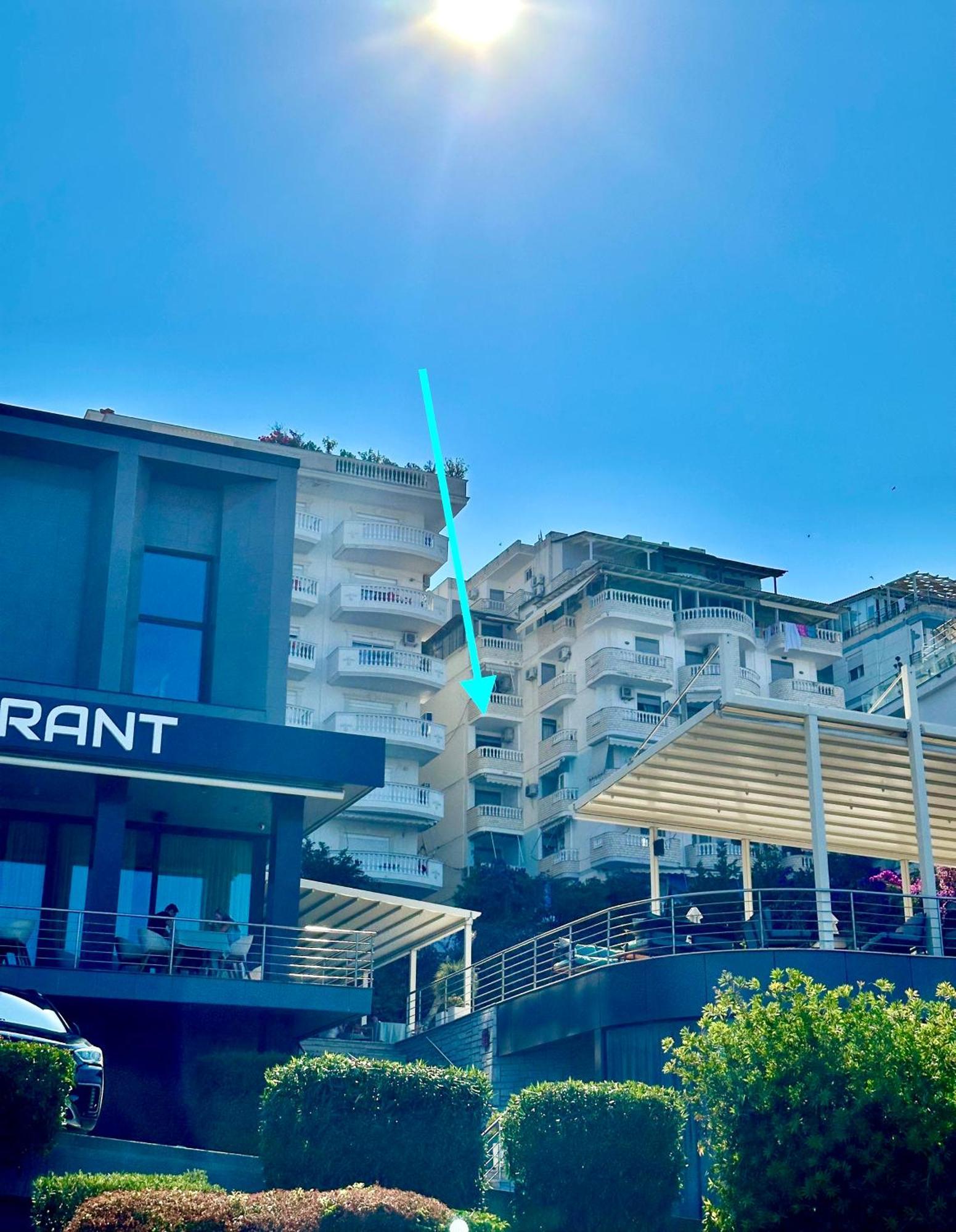 Appartamento Taurasi Red Saranda Esterno foto